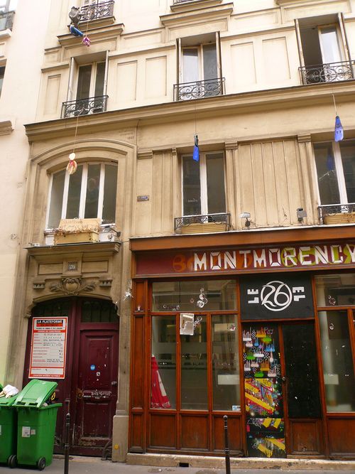 Montmorency 26 squat