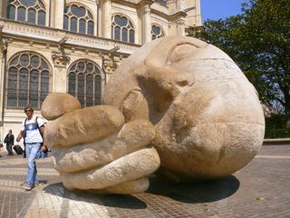 Halles tête et main