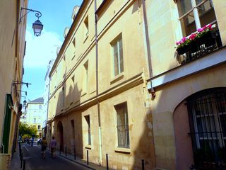 Vieille du temple amelot de bisseuil
guillemites
(2)