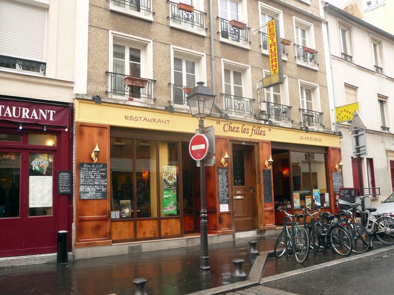 Restau chez les filles