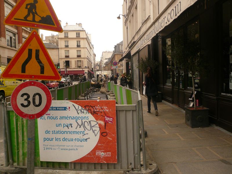 Vieille du temple 97 pkg deux roues vue géné