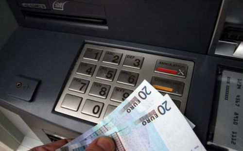 Une-simple-fourchette-leur-a-permis-de-voler Une-simple-fourchette-leur-a-permis-de-voler