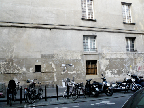 Verrerie vieille du t 15 mur propre 15 02 17 Verrerie vieille du t 15 mur propre 15 02 17