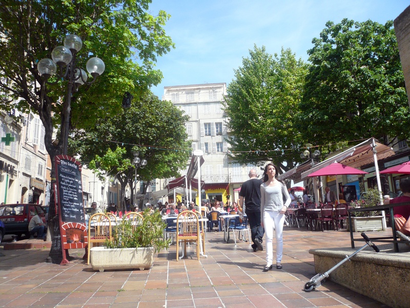 Marseille_place_lenche